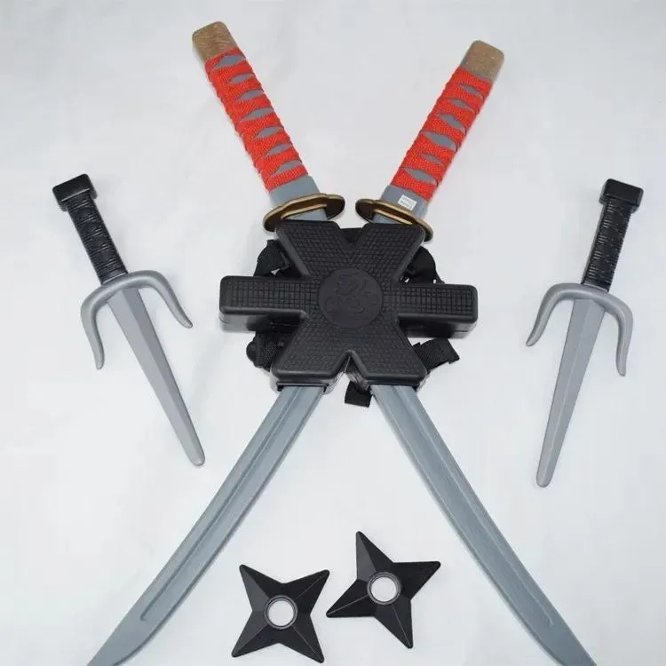 Игровой набор Ниндзя Ninja Set 2 меча, 2 кинжала, сюрикены-звездочки, плечевой чехол-держатель оружия