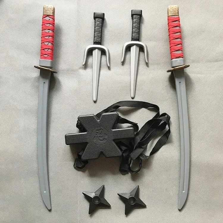 Игровой набор Ниндзя Ninja Set 2 меча, 2 кинжала, сюрикены-звездочки, плечевой чехол-держатель оружия