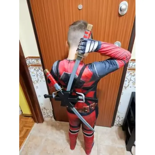Игровой набор Ниндзя Ninja Set 2 меча, 2 кинжала, сюрикены-звездочки, плечевой чехол-держатель оружия