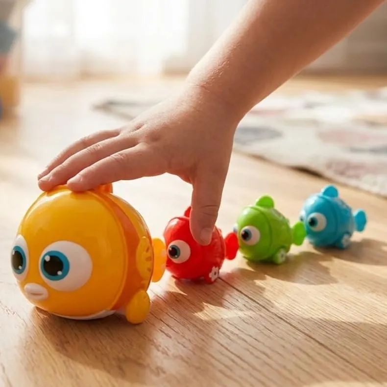 Детская магнитная игрушка-каталка Рыбки Fish Amuse 4 шт Развивающий игровой поезд из рыбок на магните