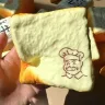 Сквиш Хлебушек 9 см игрушка антистресс кусочек тостового хлеба, жмякалка хлеб медленного восстановления