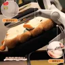 Подушка сидушка Частина хліба I'M TOAST 40см з антиковзним дном