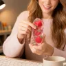 Сквиш антистресс Лед с клубникой 12 см желейный сквиш с клубничками, жмякалка сквиш   брусок с фруктами